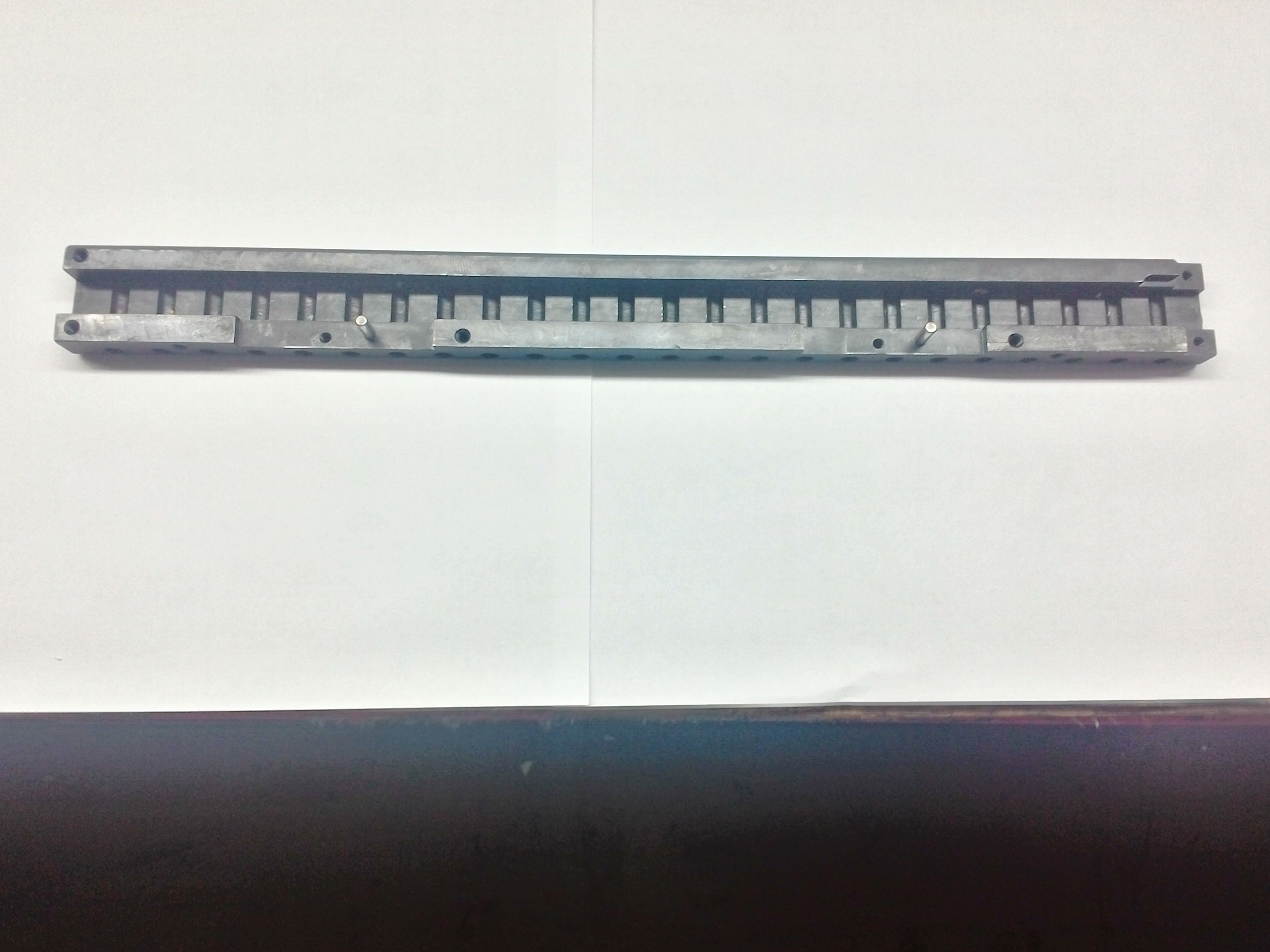 Zoom image